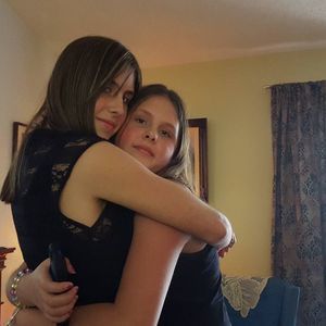 Meet your Posher, Viola